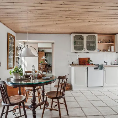 2 Bedroom In