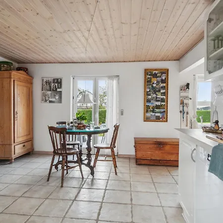 2 Bedroom In Σπίτι διακοπών